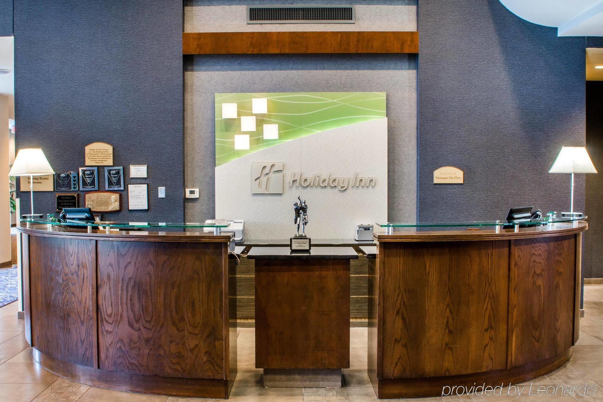 Holiday Inn Kansas City Airport, An Ihg Hotel Exterior photo
